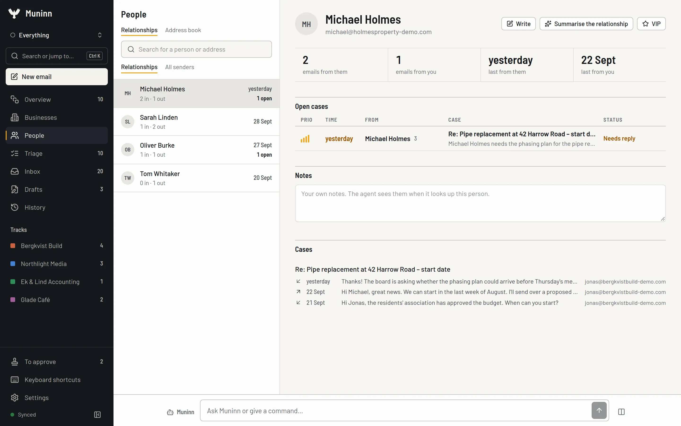 People – Screenshot with fictional demo data.